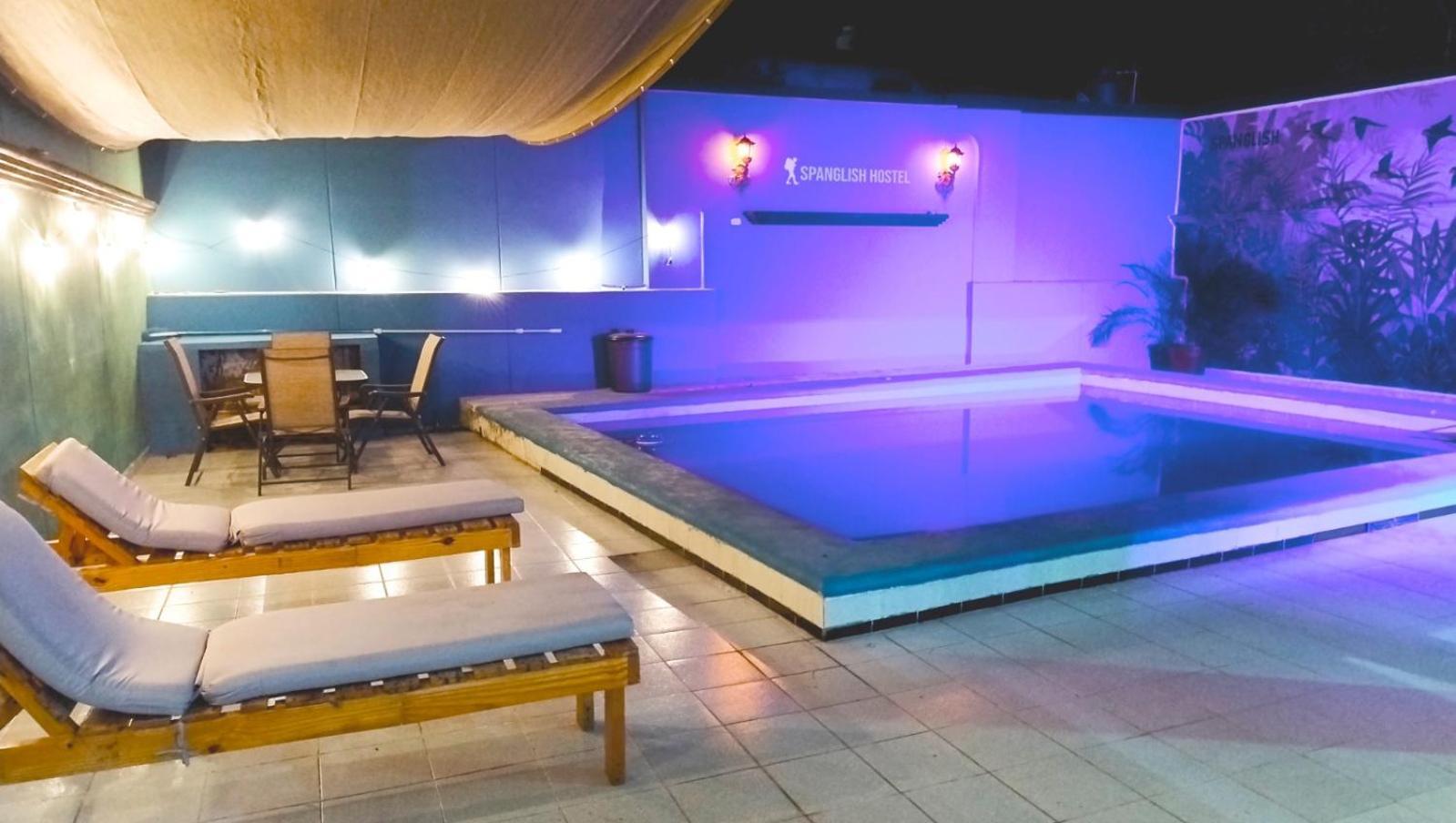 Spanglish Hostel Valladolid  Dış mekan fotoğraf